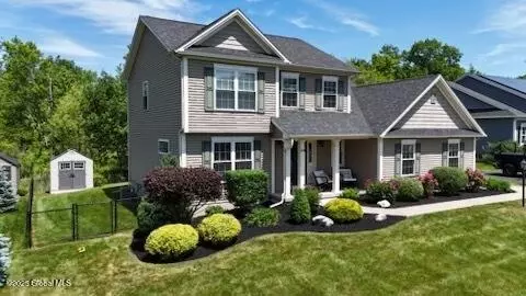 514 Russell Rd, Albany, NY 12203 photo 3
