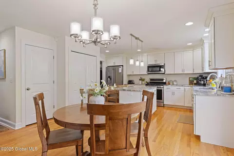 514 Russell Rd, Albany, NY 12203 photo 10