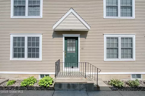 1112 Western Ave #3, Albany, NY 12203