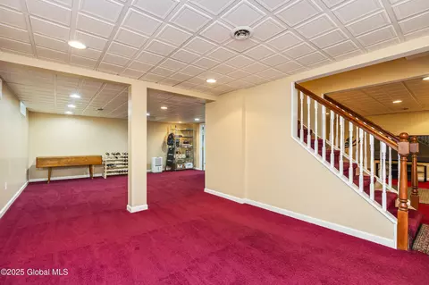Other - 10 Cygnet Cir, Slingerlands, NY 12159 photo 9 of 12