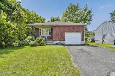 31 Fairfield Ave, Albany, NY 12205