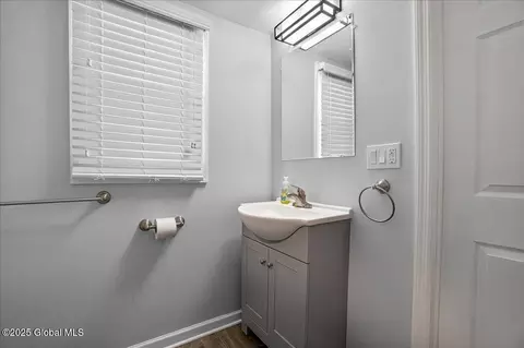 1155 Coplon Ave, Schenectady, NY 12309 photo 22
