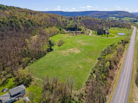 L9 Ski Tow Road, Cobleskill, NY 12043