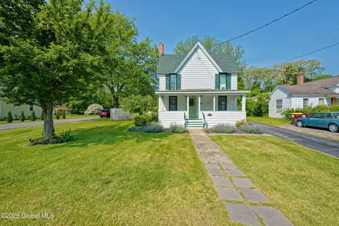 970 Main St, Clifton Park, NY 12065