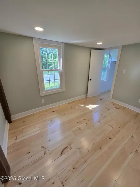 168 Spring Rd, Glenville, NY 12302 photo 9