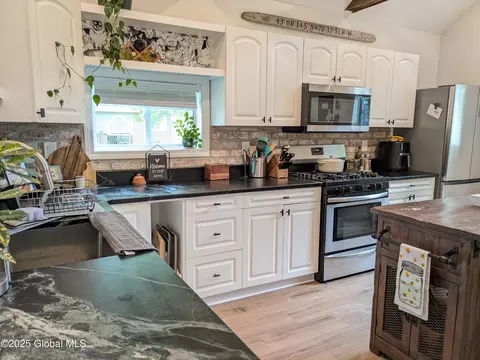 30 Spring St, Cambridge, NY 12816 photo 17