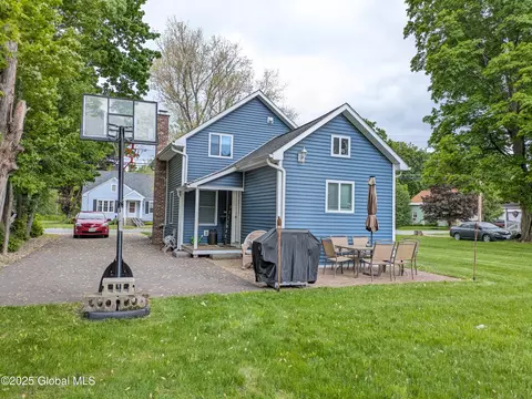30 Spring St, Cambridge, NY 12816 photo 6