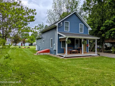 30 Spring St, Cambridge, NY 12816 photo 3
