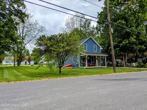 30 Spring St, Cambridge, NY 12816 photo 5