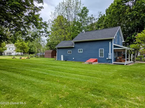 30 Spring St, Cambridge, NY 12816 photo 4