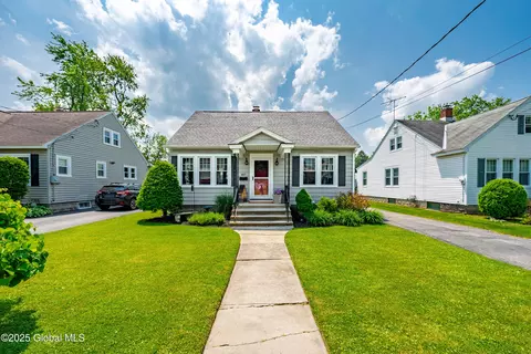 407 Glen Ave, Scotia, NY 12302