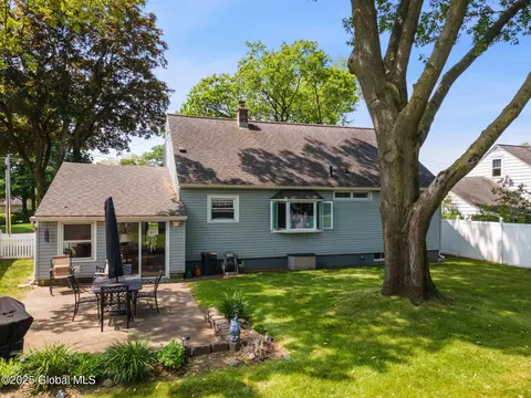2016 Careleon Rd, Schenectady, NY 12303 photo 37