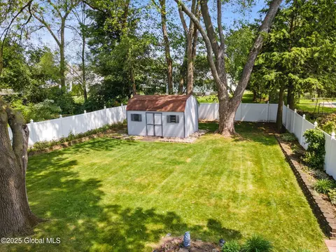 2016 Careleon Rd, Schenectady, NY 12303 photo 39