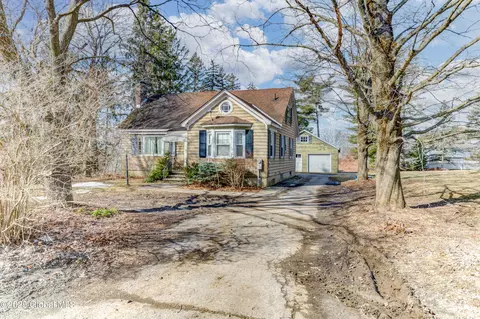 248 Market St, Amsterdam, NY 12010