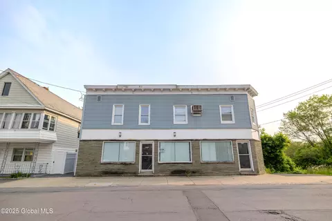 1374 10th Ave, Schenectady, NY 12303