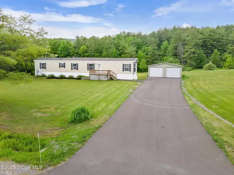 131 Abrams Rd, Berne, NY 12023