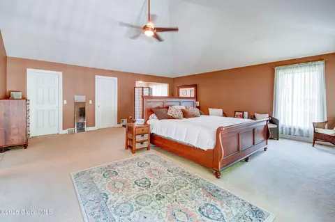 Bedroom - 33 Joyous Ln, Glenville, NY 12302 photo 9 of 15
