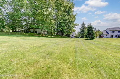 Exterior - 33 Joyous Ln, Glenville, NY 12302 photo 8 of 17