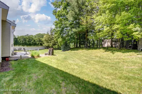 Exterior - 33 Joyous Ln, Glenville, NY 12302 photo 12 of 17