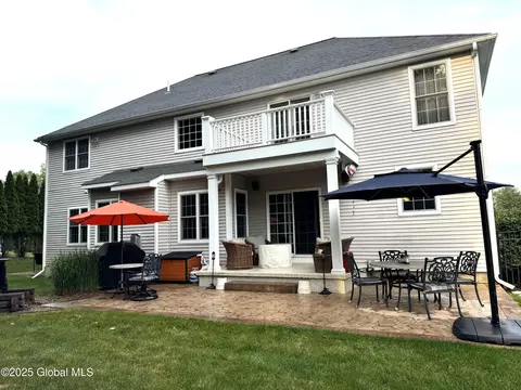 Exterior - 33 Joyous Ln, Glenville, NY 12302 photo 2 of 17