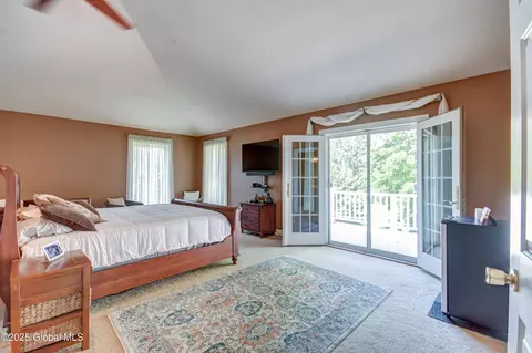 Bedroom - 33 Joyous Ln, Glenville, NY 12302 photo 3 of 15