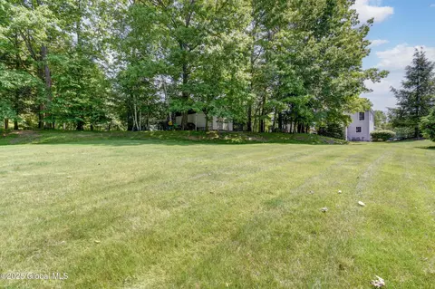 Exterior - 33 Joyous Ln, Glenville, NY 12302 photo 9 of 17