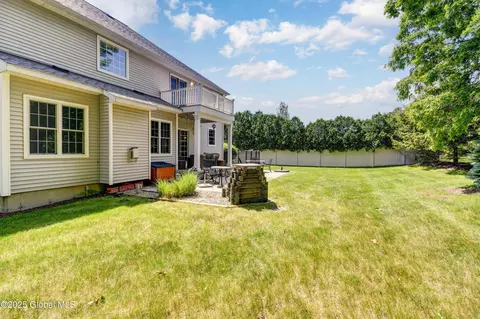 Exterior - 33 Joyous Ln, Glenville, NY 12302 photo 7 of 17
