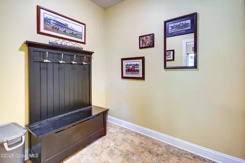 Entry Way - 33 Joyous Ln, Glenville, NY 12302 photo 6 of 10
