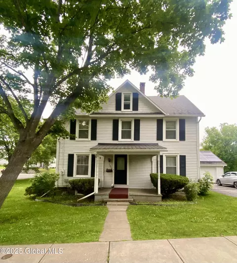 163 Maple Ave, Canajoharie, NY 13317