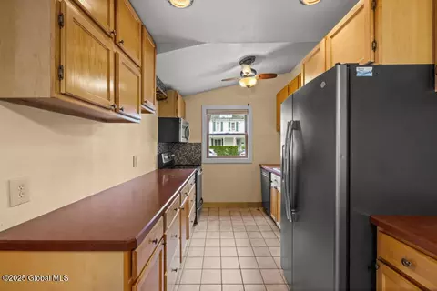 212 Riverside Ave, Scotia, NY 12302 photo 8