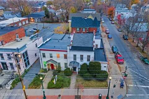 619 Union St, Schenectady, NY 12305 photo 2