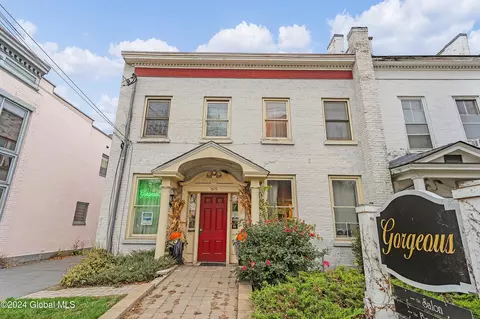 619 Union St, Schenectady, NY 12305
