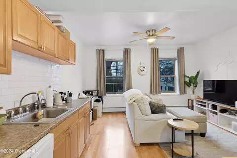 619 Union St, Schenectady, NY 12305 photo 20
