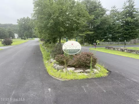 52 Spring Landing Blvd, Wynantskill, NY 12198