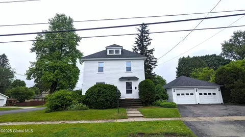 101 Prindle Ave, Johnstown, NY 12095