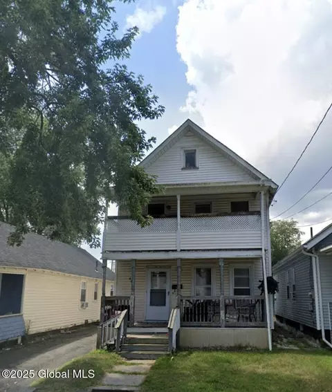 403 Huston St, Schenectady, NY 12302