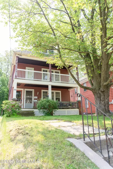 210 N Ballston Ave, Scotia, NY 12302