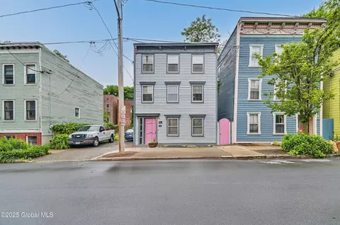 152 Jefferson St, Albany, NY 12210