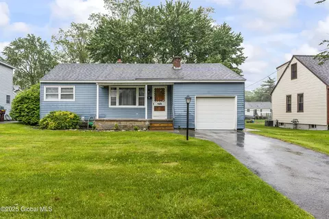 170 Polsin Dr, Schenectady, NY 12303