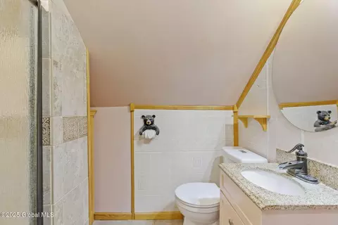 210 E Campbell Rd, Schenectady, NY 12303 photo 27