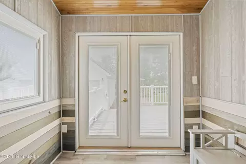 210 E Campbell Rd, Schenectady, NY 12303 photo 25