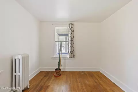 210 E Campbell Rd, Schenectady, NY 12303 photo 14