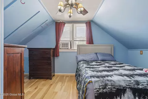 210 E Campbell Rd, Schenectady, NY 12303 photo 36