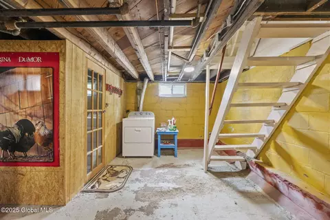 210 E Campbell Rd, Schenectady, NY 12303 photo 45
