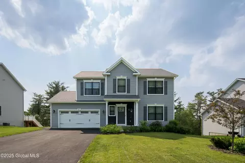 24 Utica Ave, Latham, NY 12110