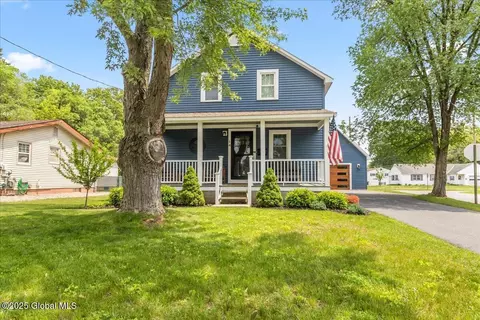 14 Prospect St, South Glens Falls, NY 12803