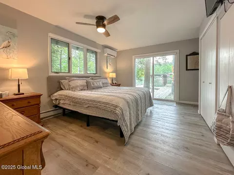 Bedroom - 3602 Echo Bay Ln, Kattskill Bay, NY 12844 photo 6 of 6