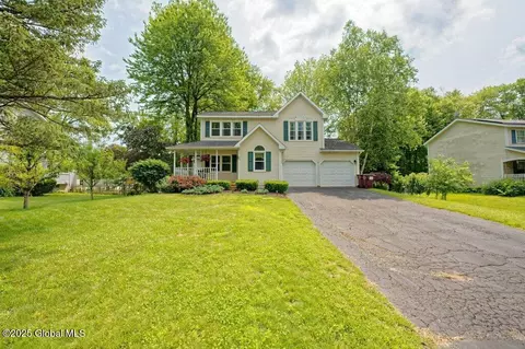 31 Dunwoodie Rd, Glenmont, NY 12077