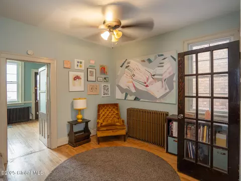 409 3rd St, Troy, NY 12180 photo 18