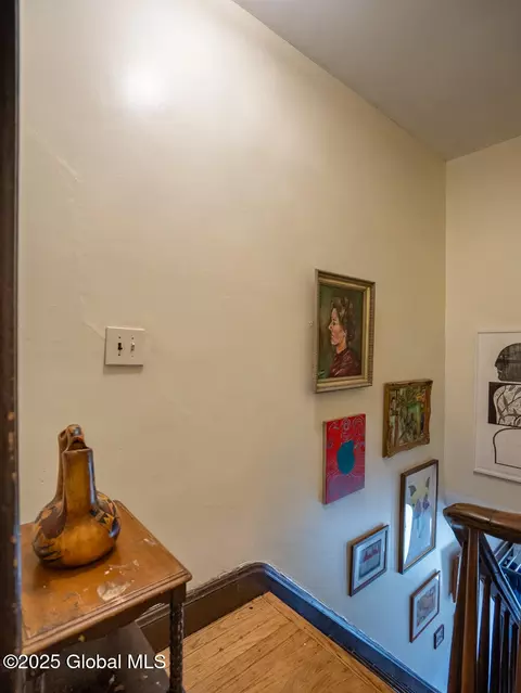 409 3rd St, Troy, NY 12180 photo 17